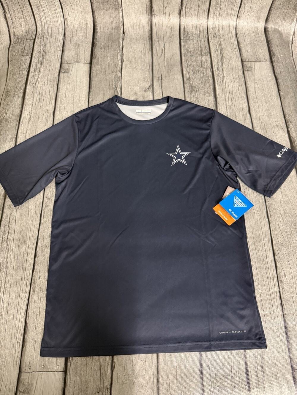 NWT Men's Columbia Navy Dallas Cowboys Terminal Tackle Omni-Shade T-Shirt Small